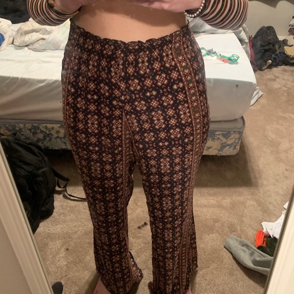 Flowy pants - Picture 2 of 2